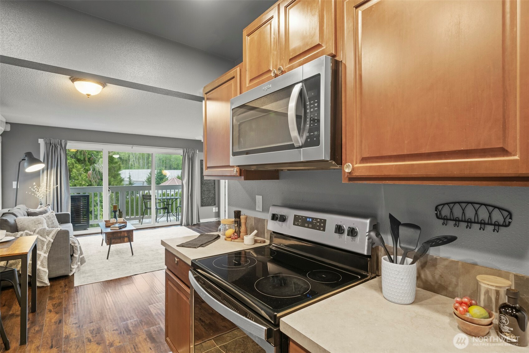 5021 Ripley Lane N #311, Renton, WA 98056