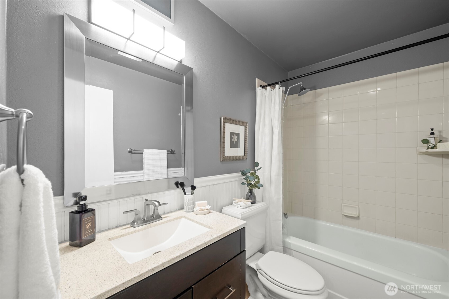 5021 Ripley Lane N #311, Renton, WA 98056