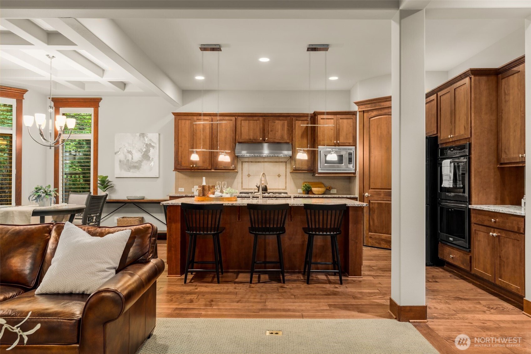 25812 SE 28th Place , Sammamish, WA 98075