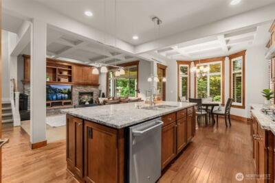 25812 SE 28th Place , Sammamish, WA 98075 - Photo 13