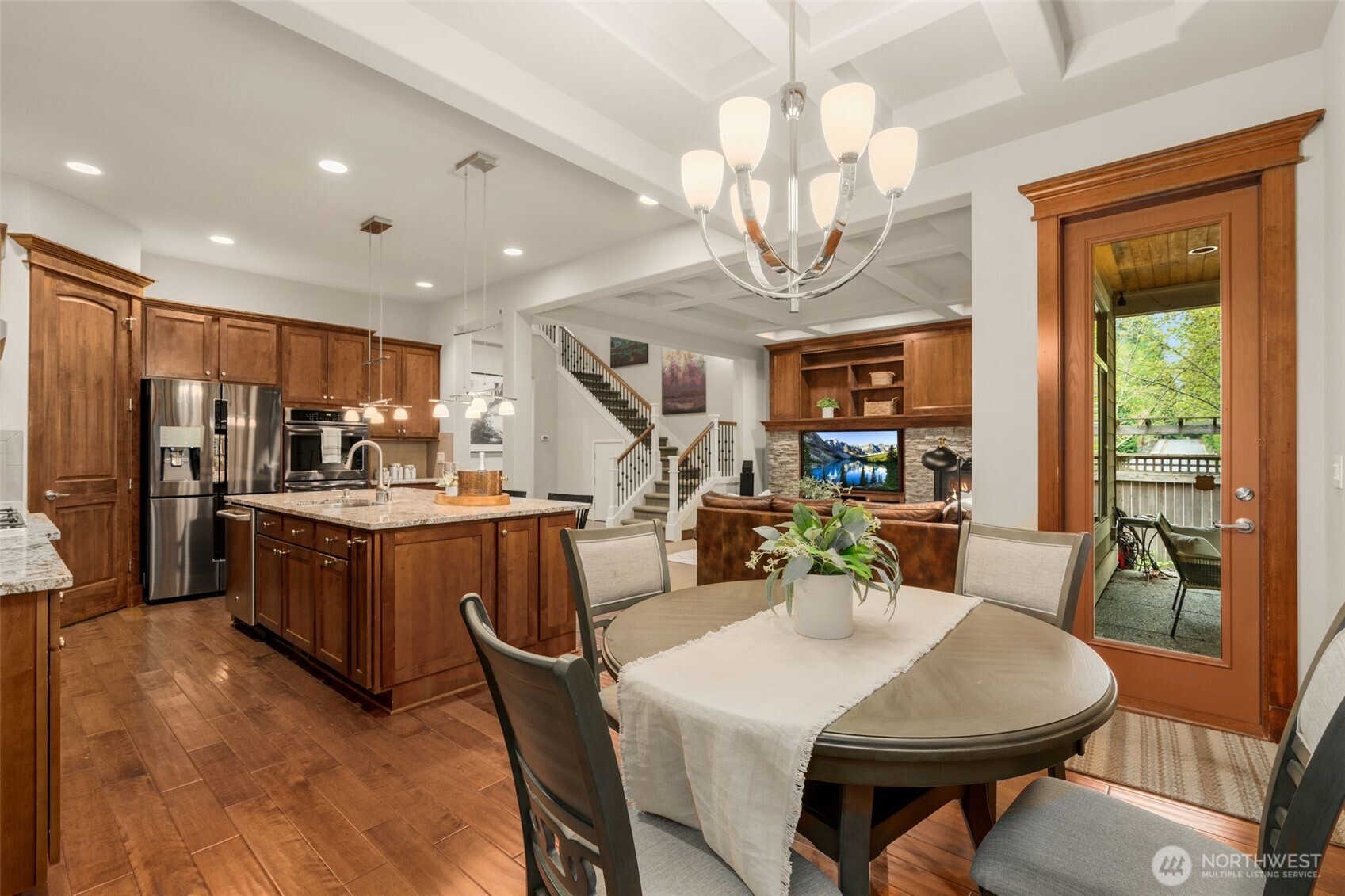 25812 SE 28th Place , Sammamish, WA 98075