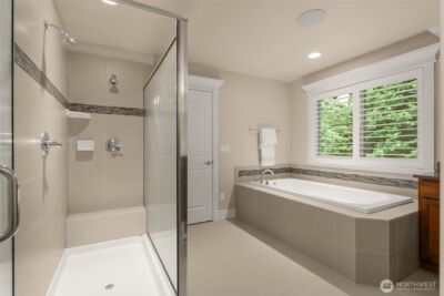 25812 SE 28th Place , Sammamish, WA 98075 - Photo 27