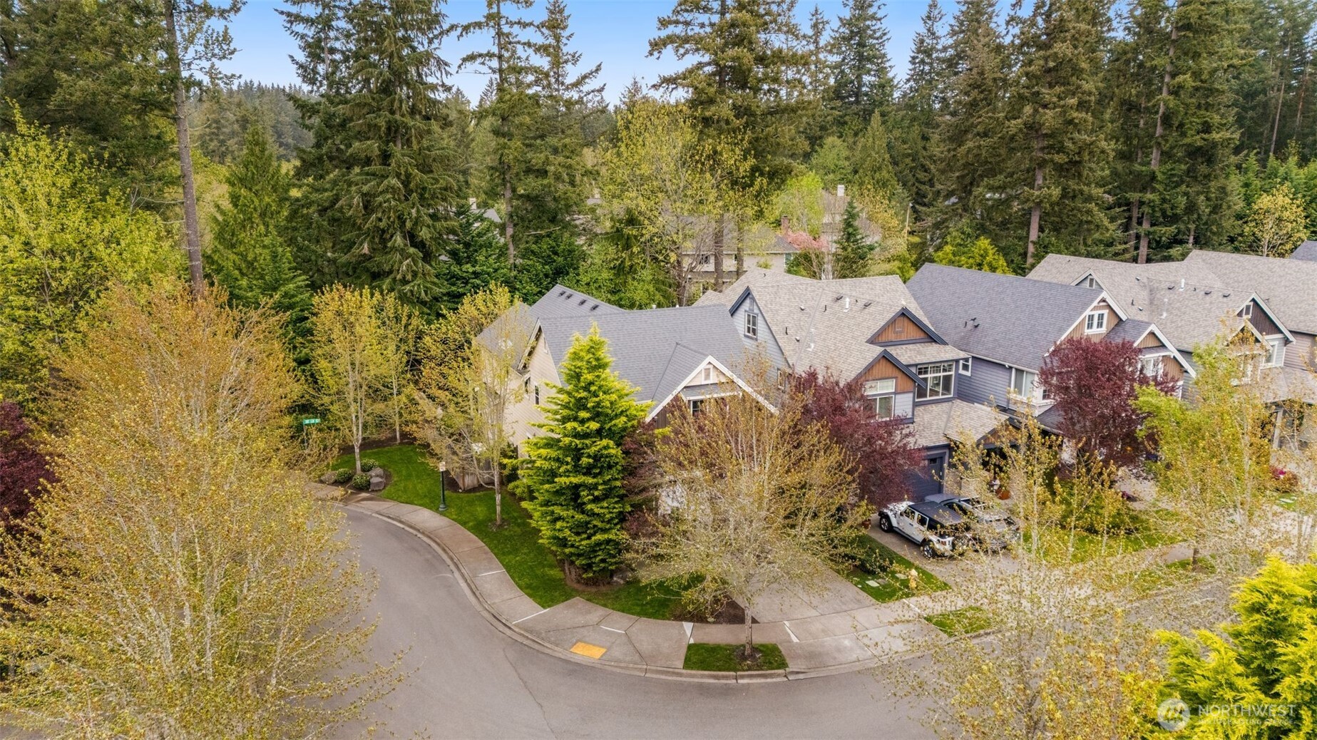 25812 SE 28th Place , Sammamish, WA 98075