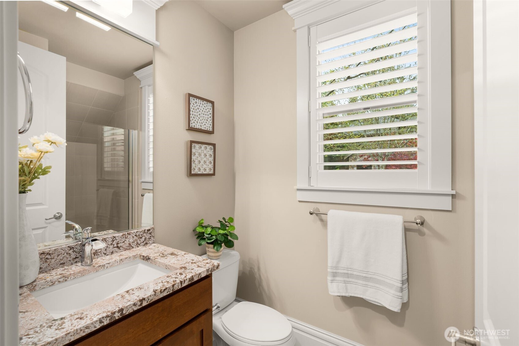 25812 SE 28th Place , Sammamish, WA 98075