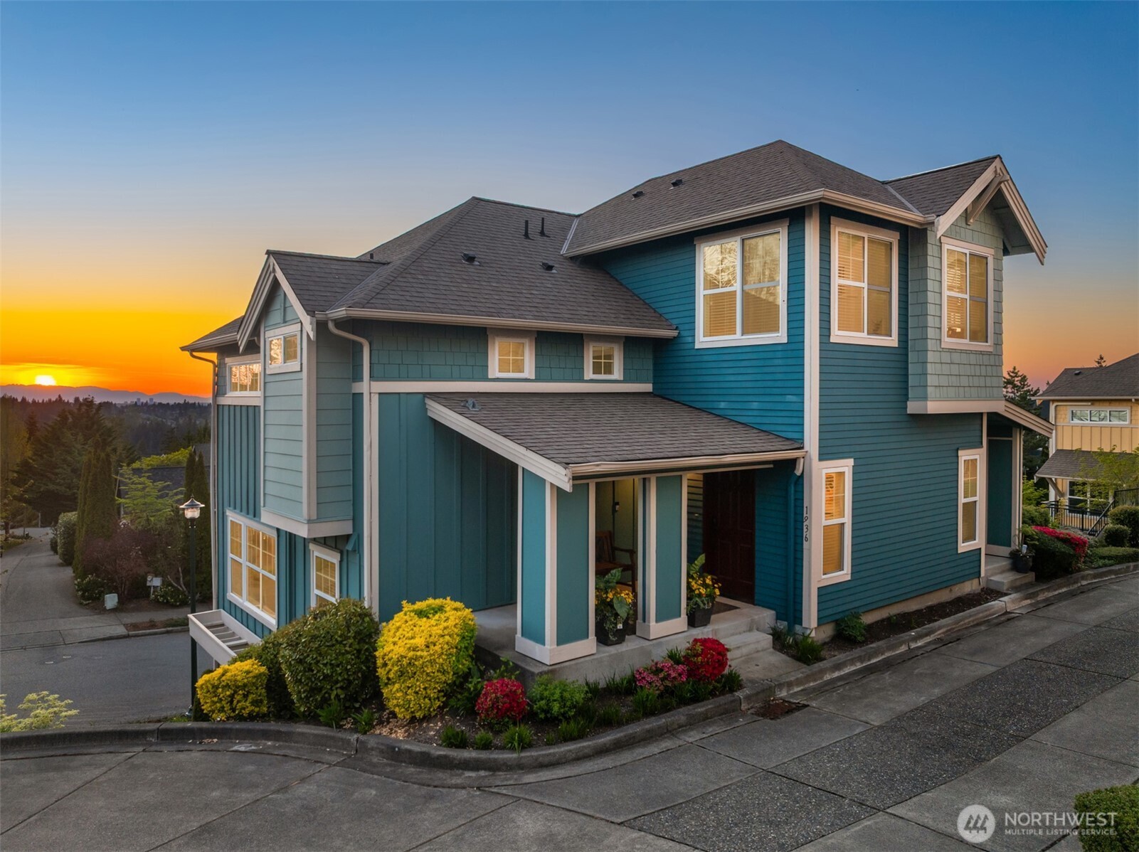 1936 17th Avenue NE, Issaquah, WA 98029