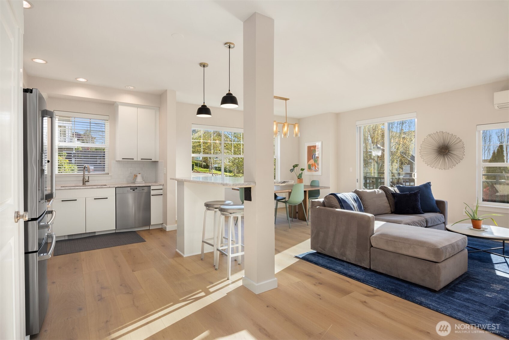 1936 17th Avenue NE, Issaquah, WA 98029