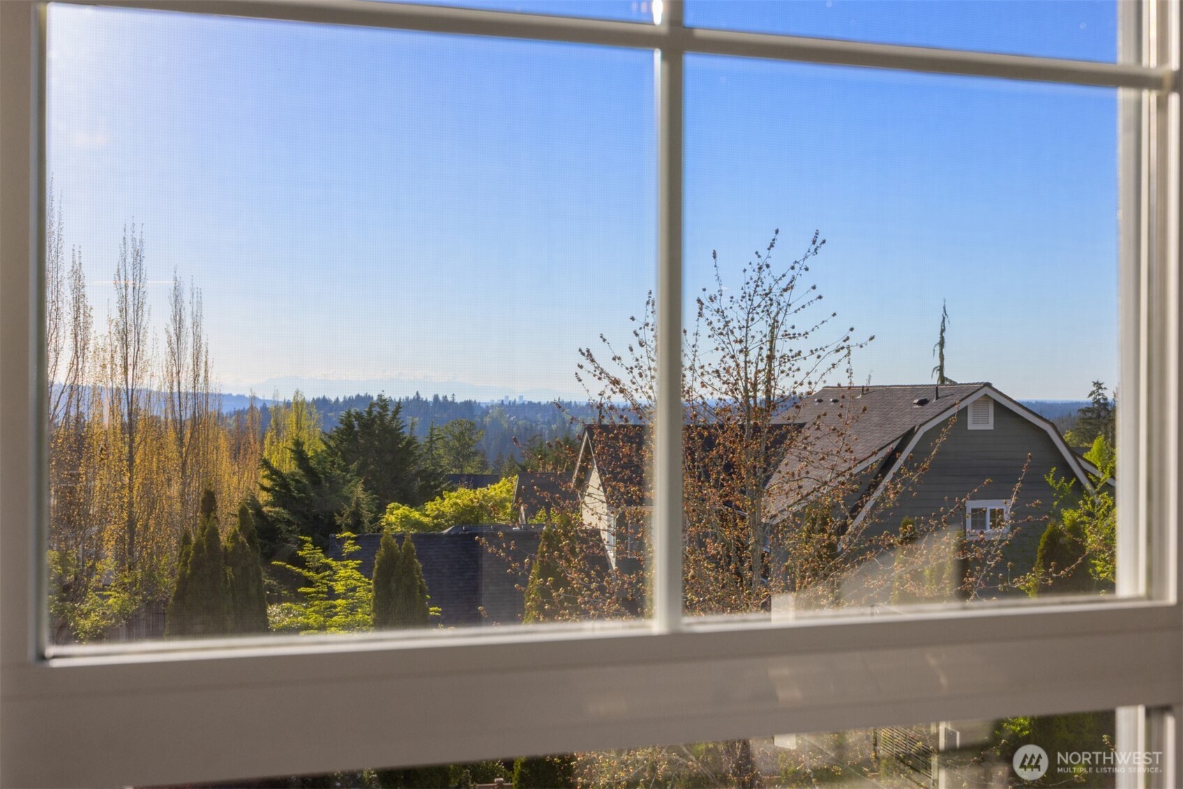 1936 17th Avenue NE, Issaquah, WA 98029