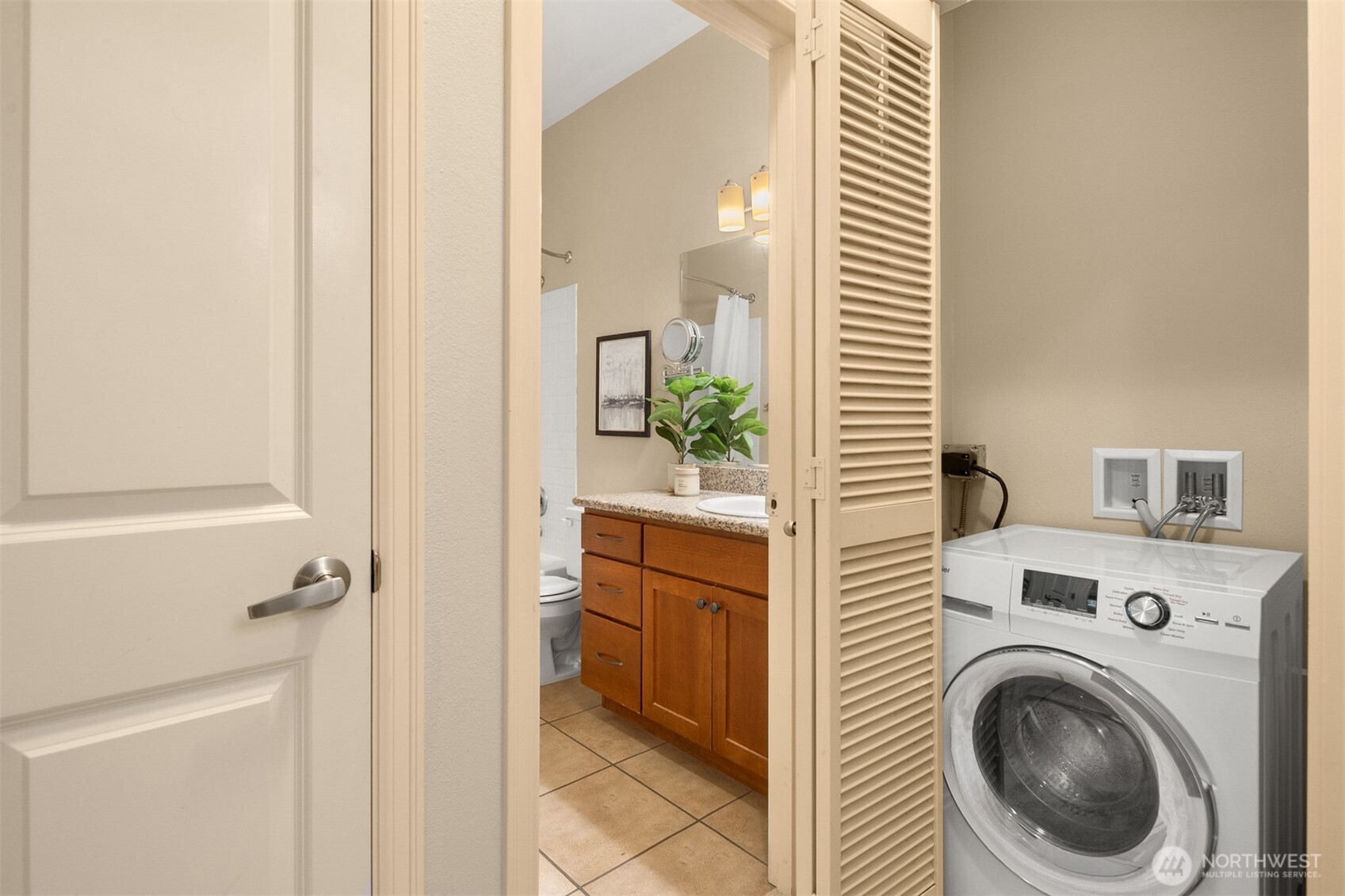130 105th Avenue SE #A-305, Bellevue, WA 98004