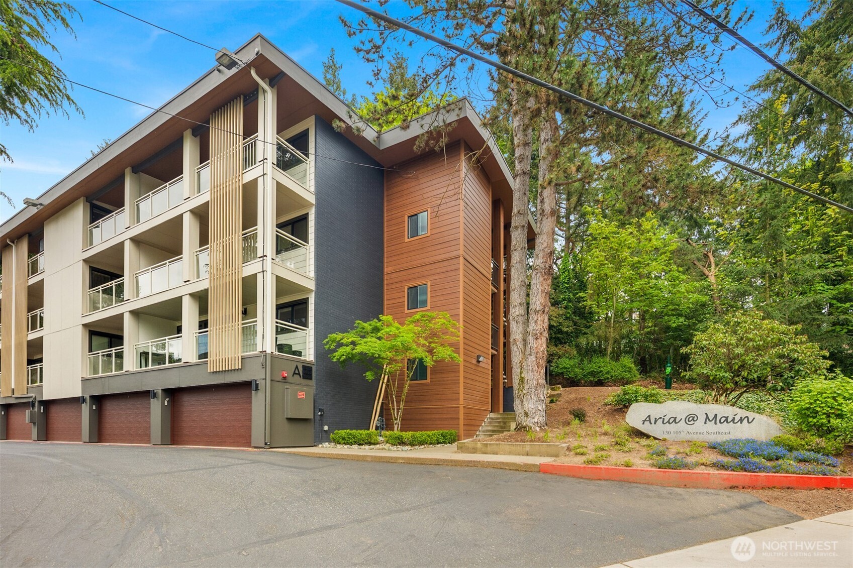 130 105th Avenue SE #A-305, Bellevue, WA 98004