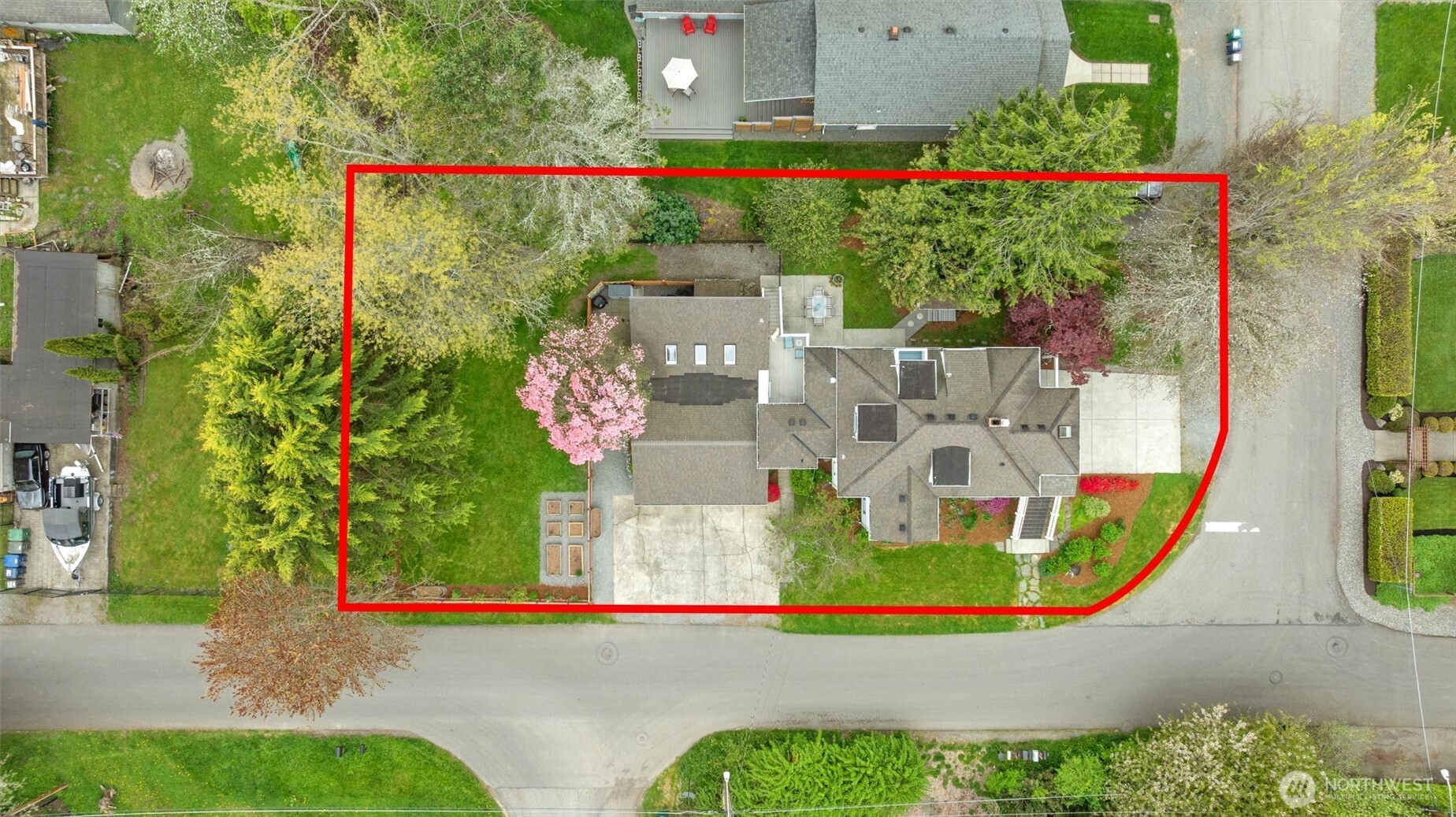 8325 Mountain Avenue SE, Snoqualmie, WA 98065