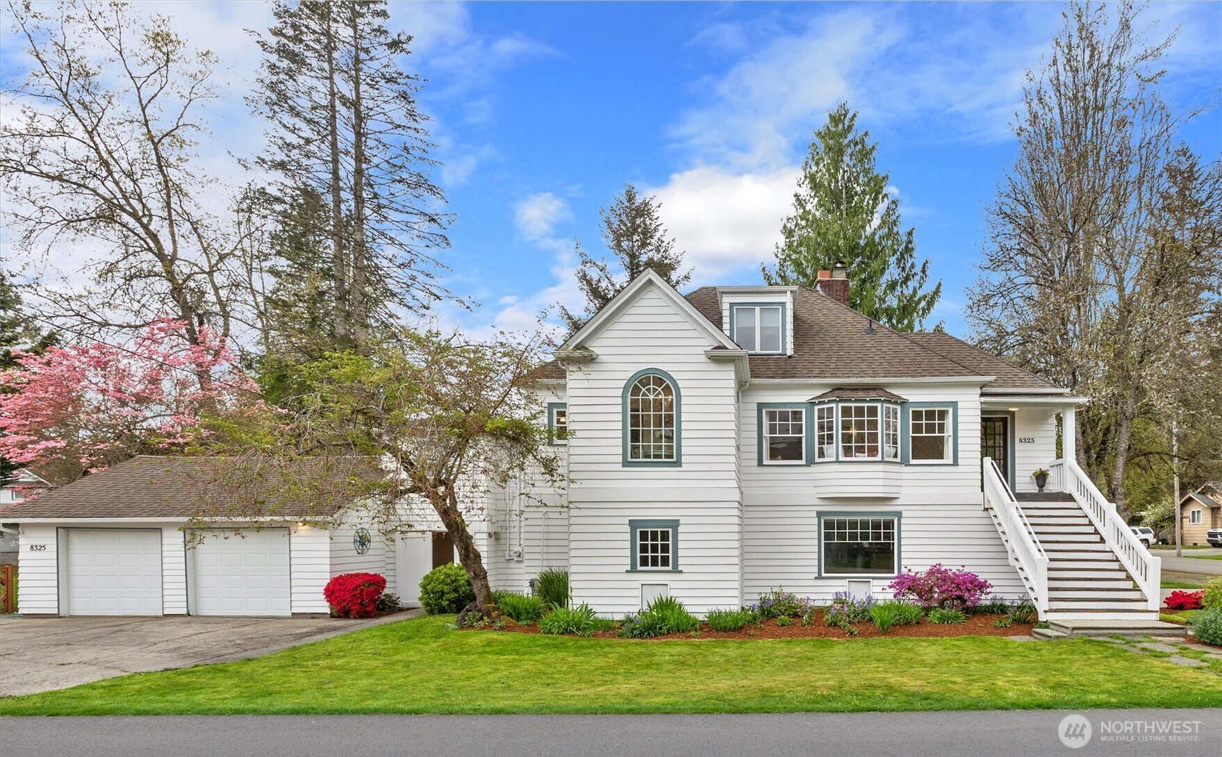 8325 Mountain Avenue SE, Snoqualmie, WA 98065