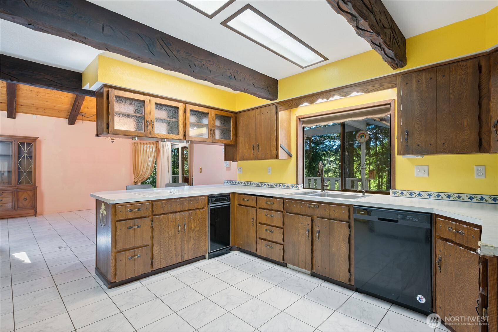 2041 Delameter Road , Castle Rock, WA 98611