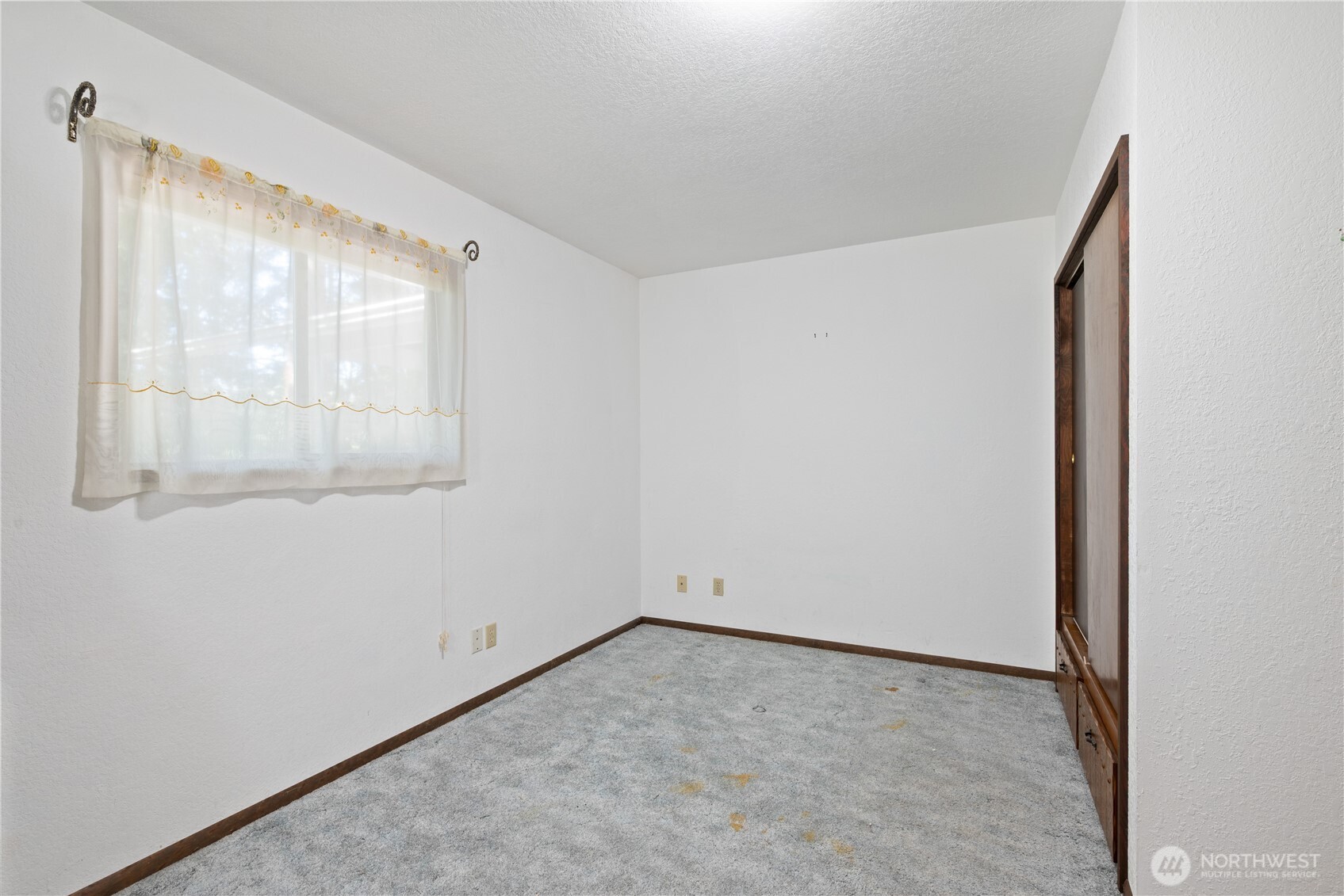 2041 Delameter Road , Castle Rock, WA 98611
