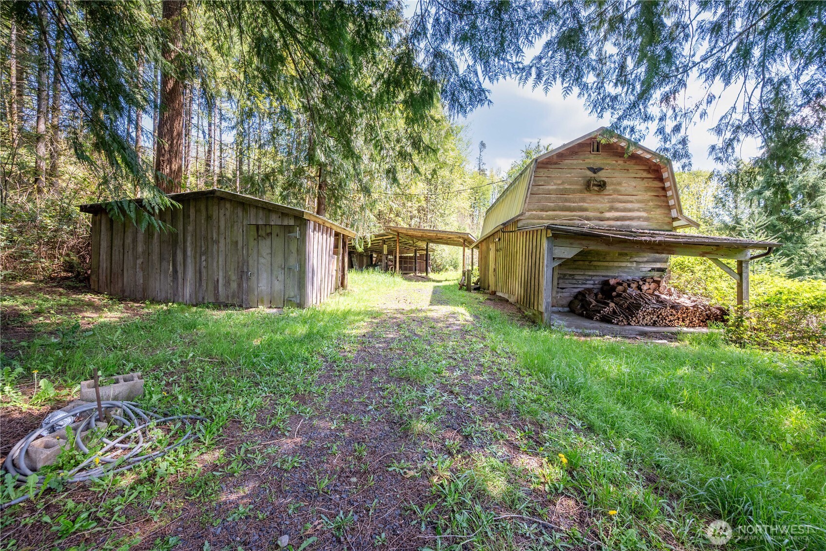 2041 Delameter Road , Castle Rock, WA 98611