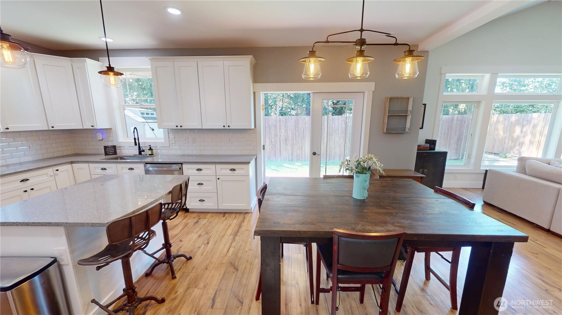 116 Alameda Avenue , Fircrest, WA 98466