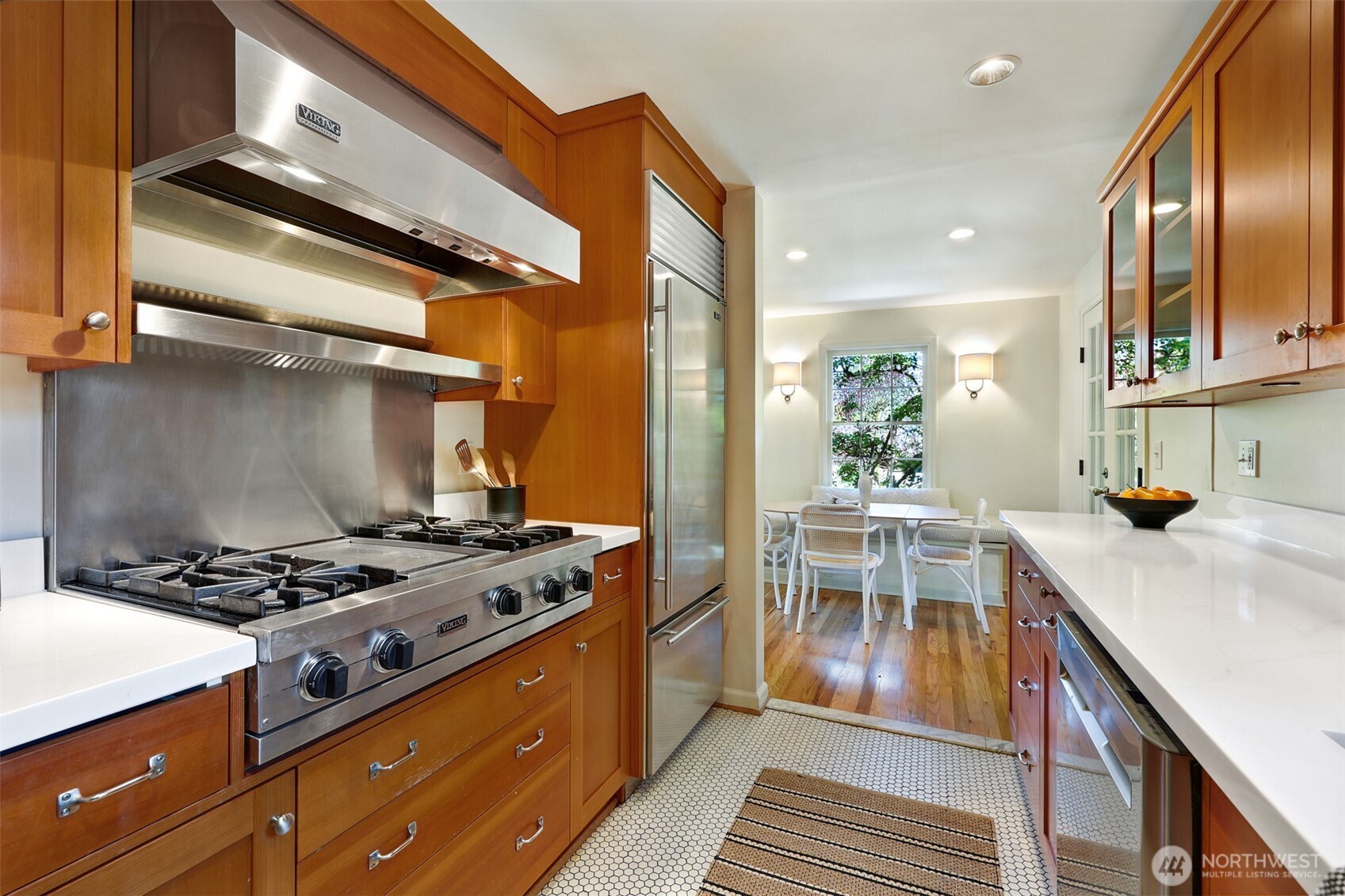 3803 NE 82nd Street , Seattle, WA 98115