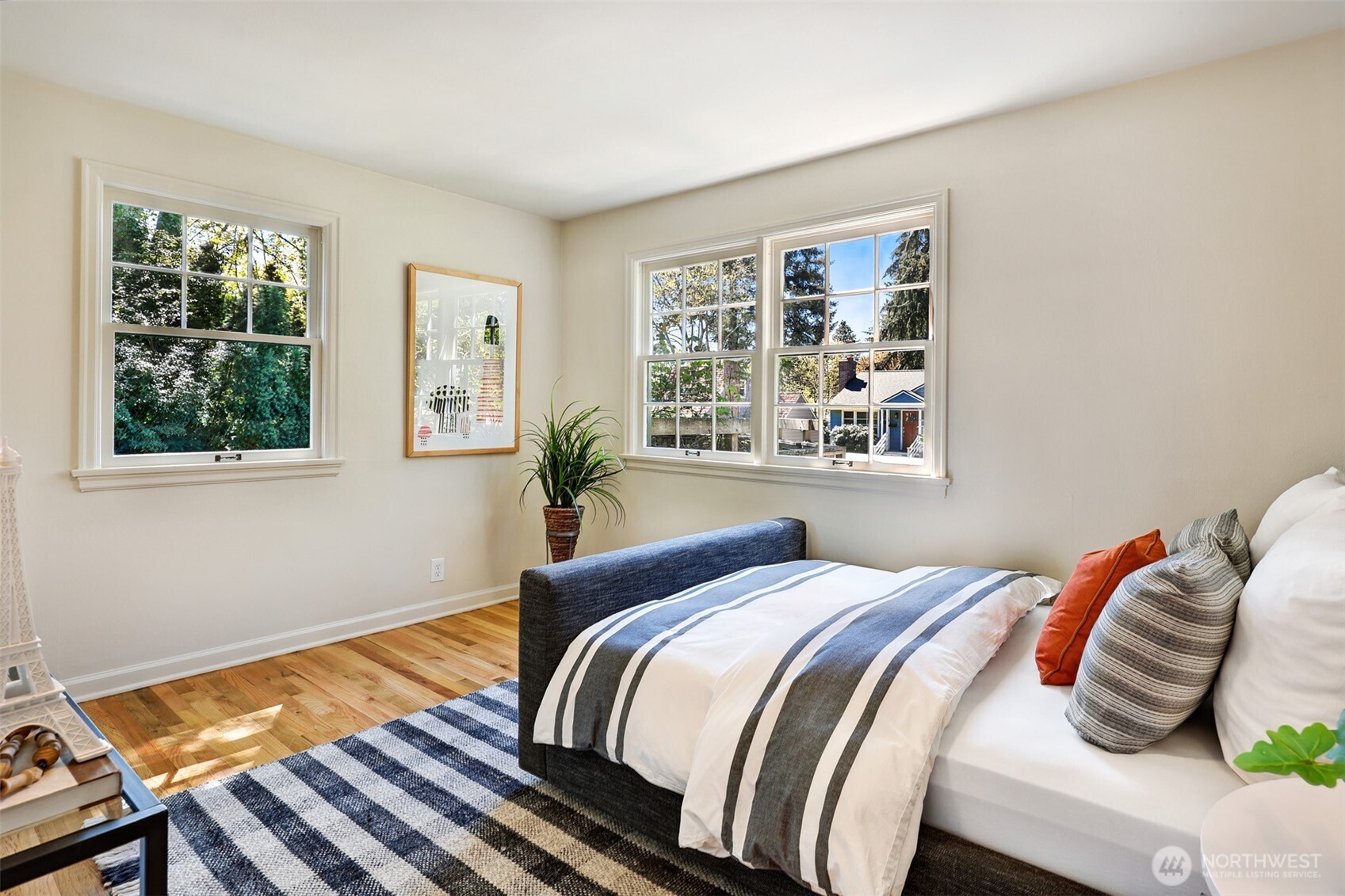 3803 NE 82nd Street , Seattle, WA 98115