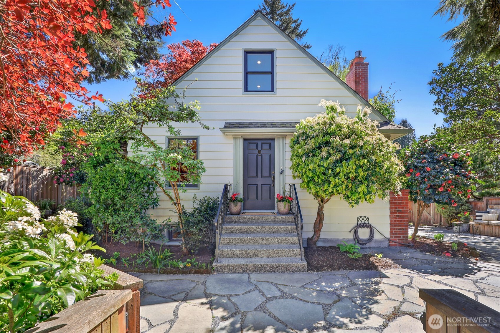 3803 NE 82nd Street , Seattle, WA 98115