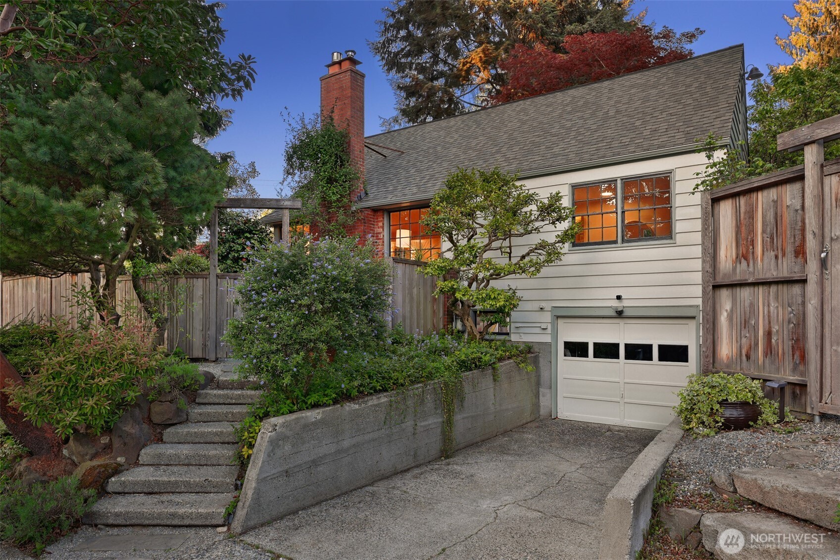 3803 NE 82nd Street , Seattle, WA 98115