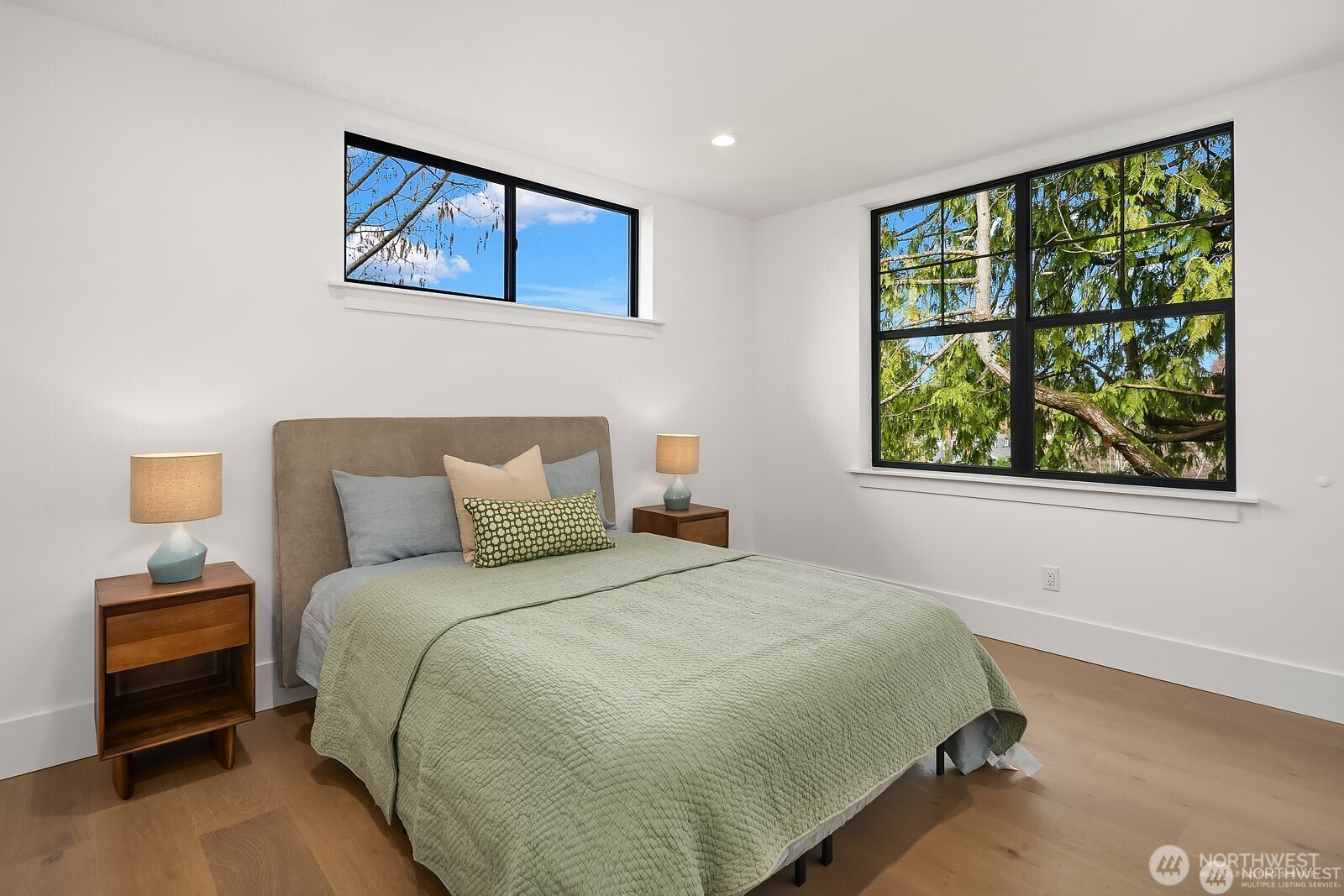 2615 NE 87th Street , Seattle, WA 98115