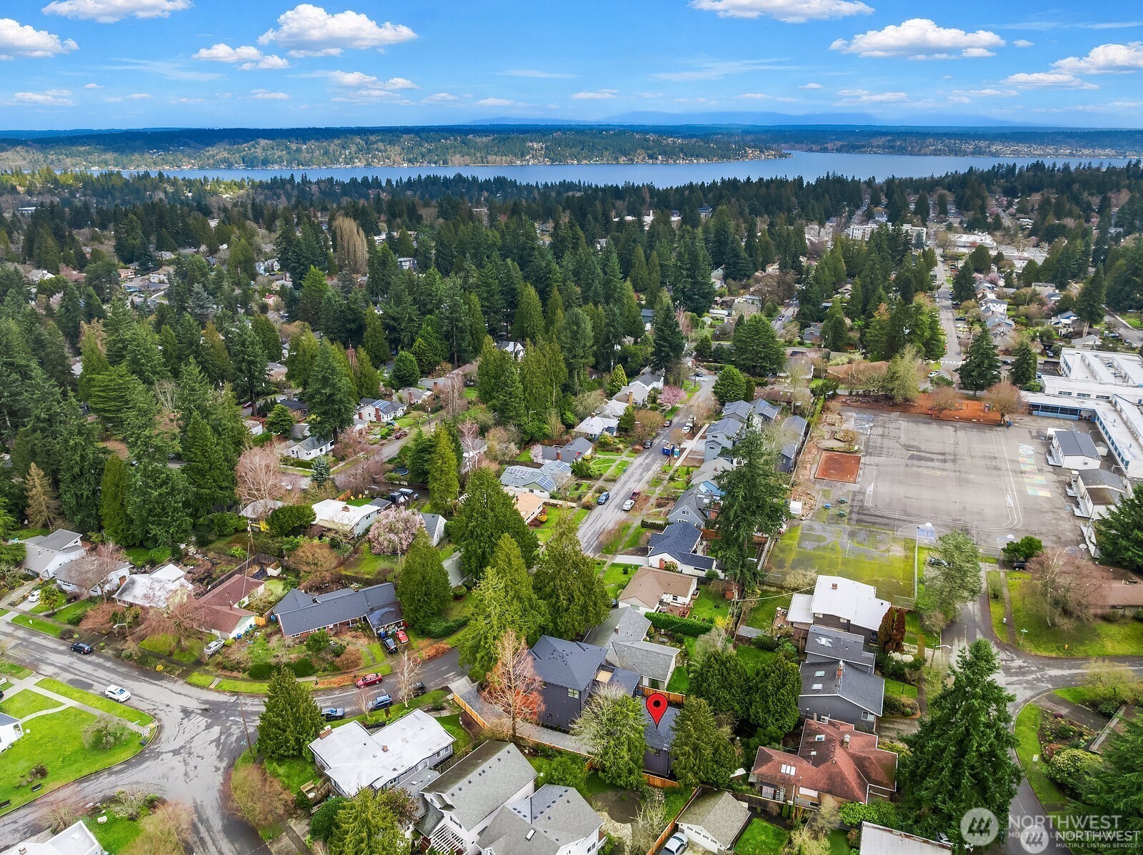 2615 NE 87th Street , Seattle, WA 98115