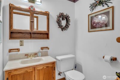 303 N B Street , Roslyn, WA 98941 - Photo 14