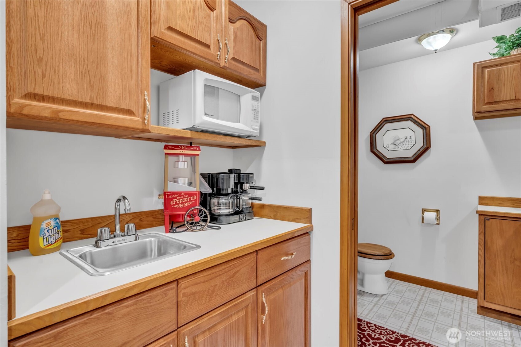 303 N B Street , Roslyn, WA 98941