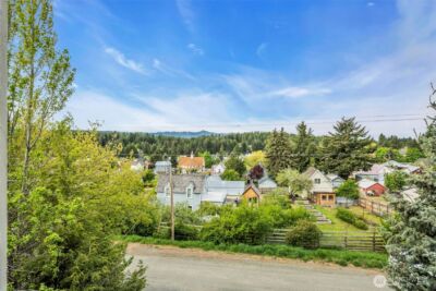 303 N B Street , Roslyn, WA 98941 - Photo 29