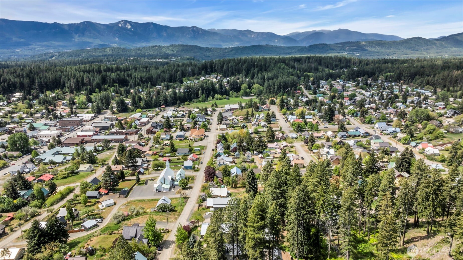 303 N B Street , Roslyn, WA 98941