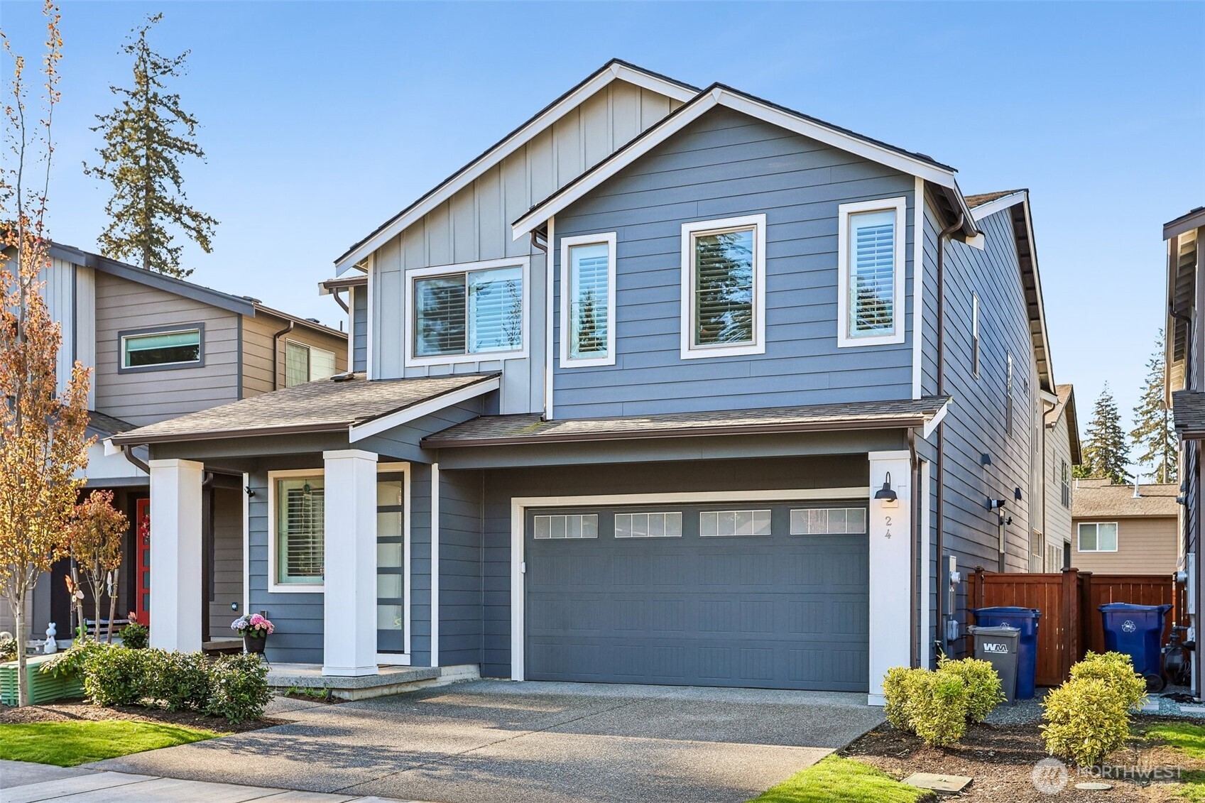 24 151st Street SW, Lynnwood, WA 98087-2601