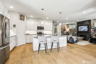 24 151st Street SW, Lynnwood, WA 98087-2601 - Photo 8
