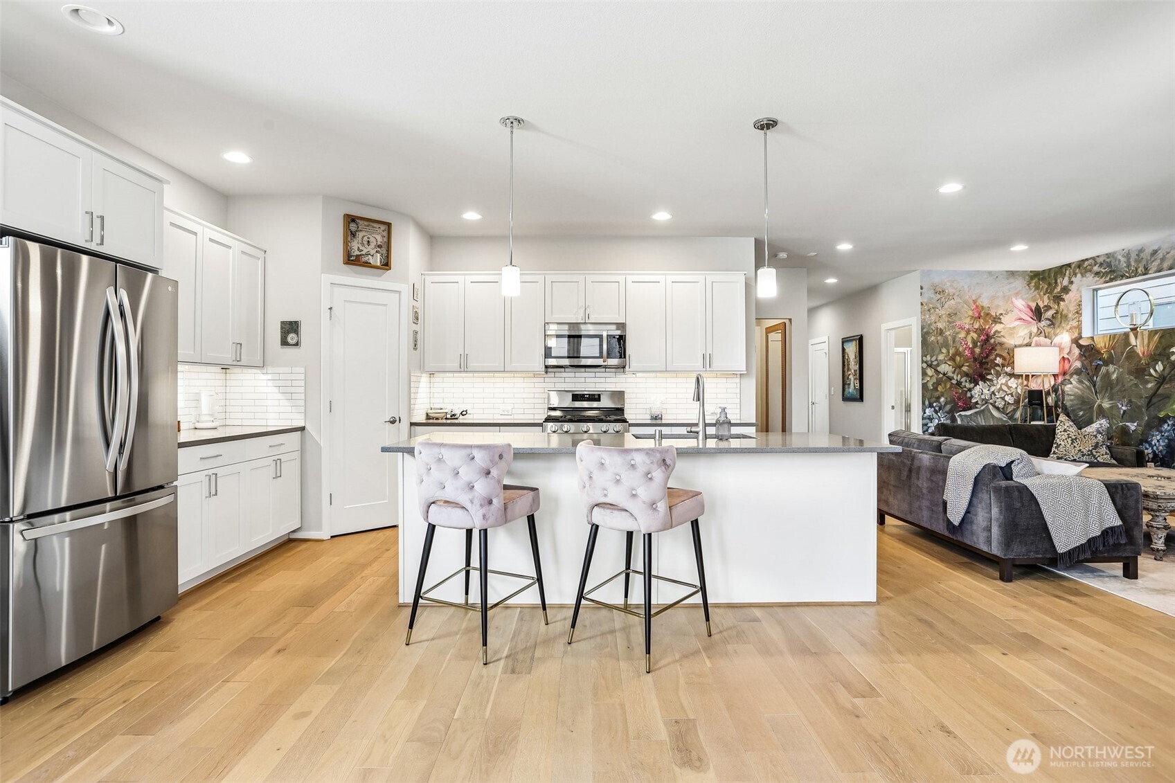 24 151st Street SW, Lynnwood, WA 98087-2601