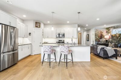 24 151st Street SW, Lynnwood, WA 98087-2601 - Photo 9