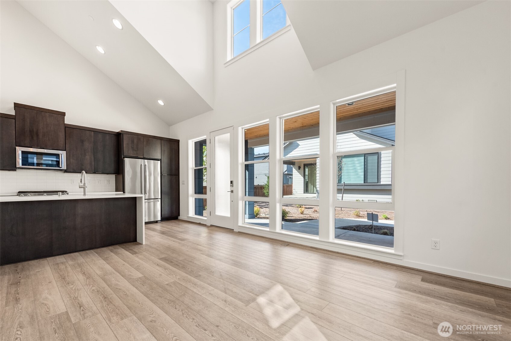 10215 135th Circle NE #28, Kirkland, WA 98033