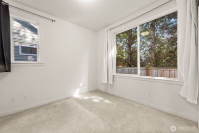 10215 135th Circle NE #28, Kirkland, WA 98033 - Photo 9