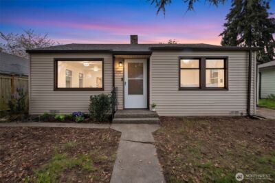 9747 Evanston Ave N, Seattle, WA 98103 - Photo 5