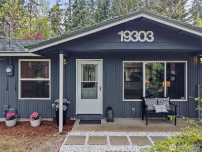 19303 65th Street E, Bonney Lake, WA 98391 - Photo 2