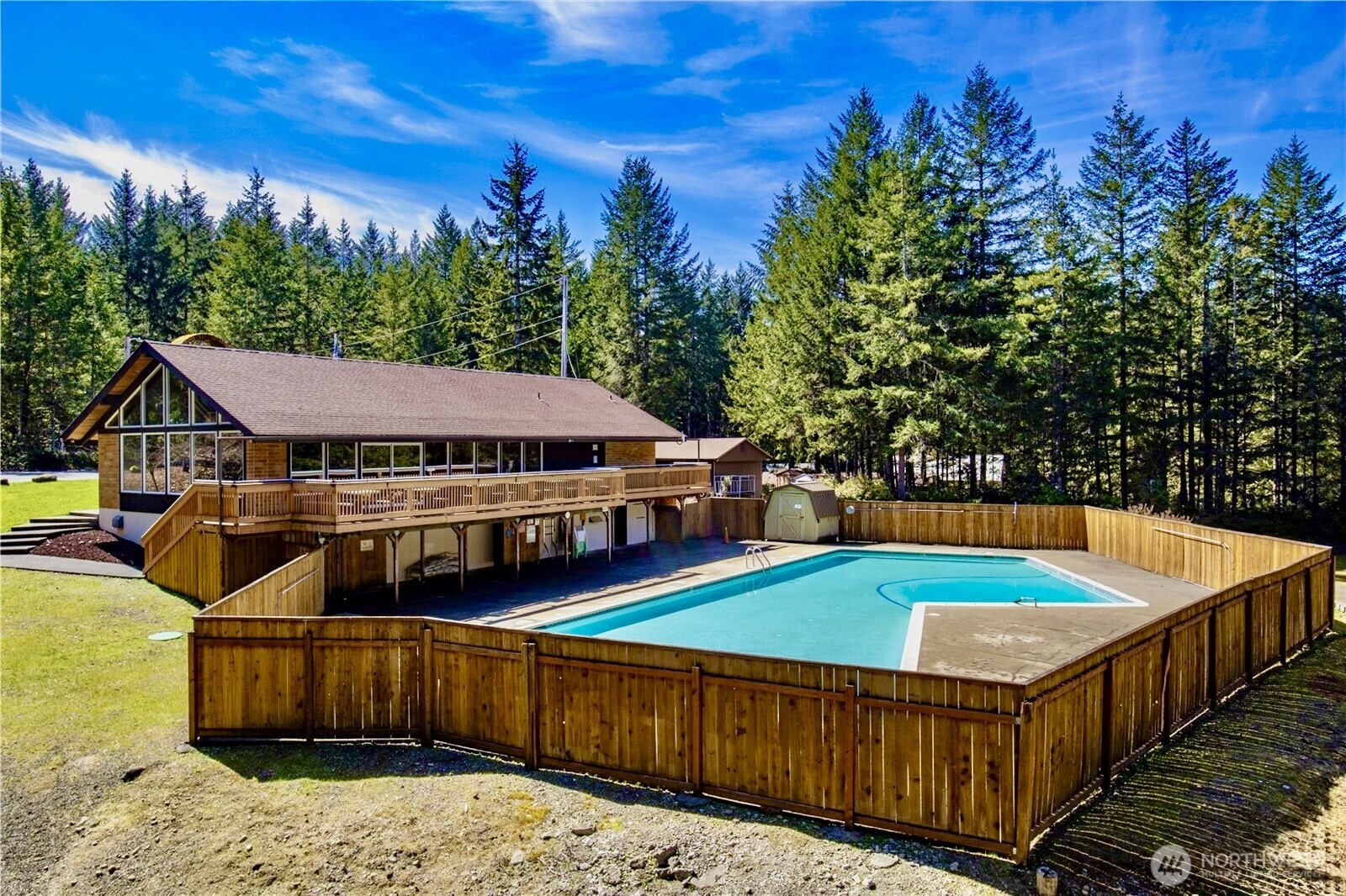619 N Colony Surf Drive , Lilliwaup, WA 98555