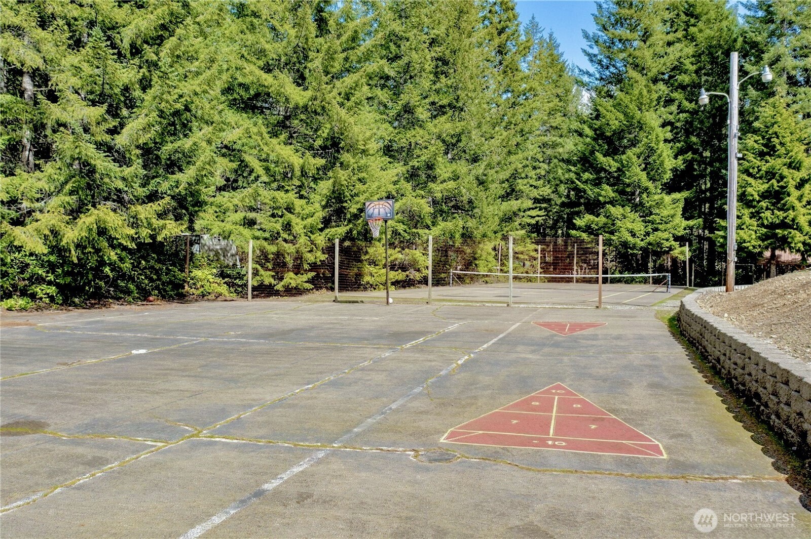 619 N Colony Surf Drive , Lilliwaup, WA 98555