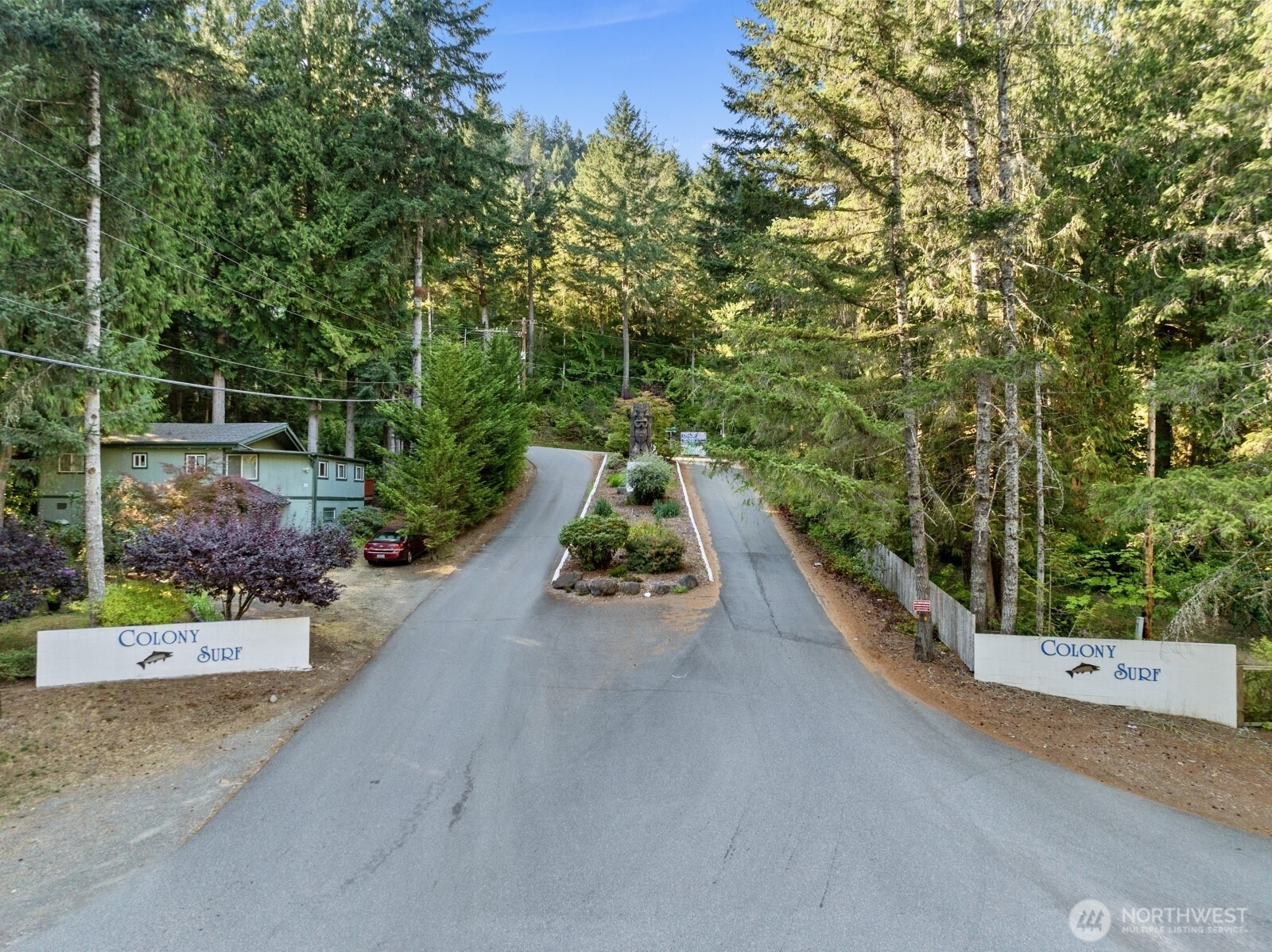 619 N Colony Surf Drive , Lilliwaup, WA 98555