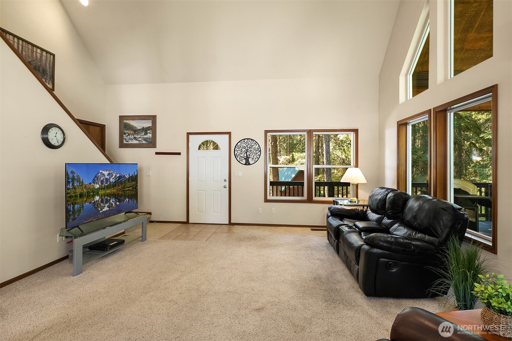 135 Rally Way , Easton, WA 98925