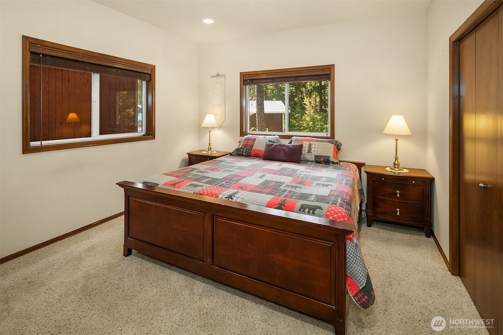 135 Rally Way , Easton, WA 98925