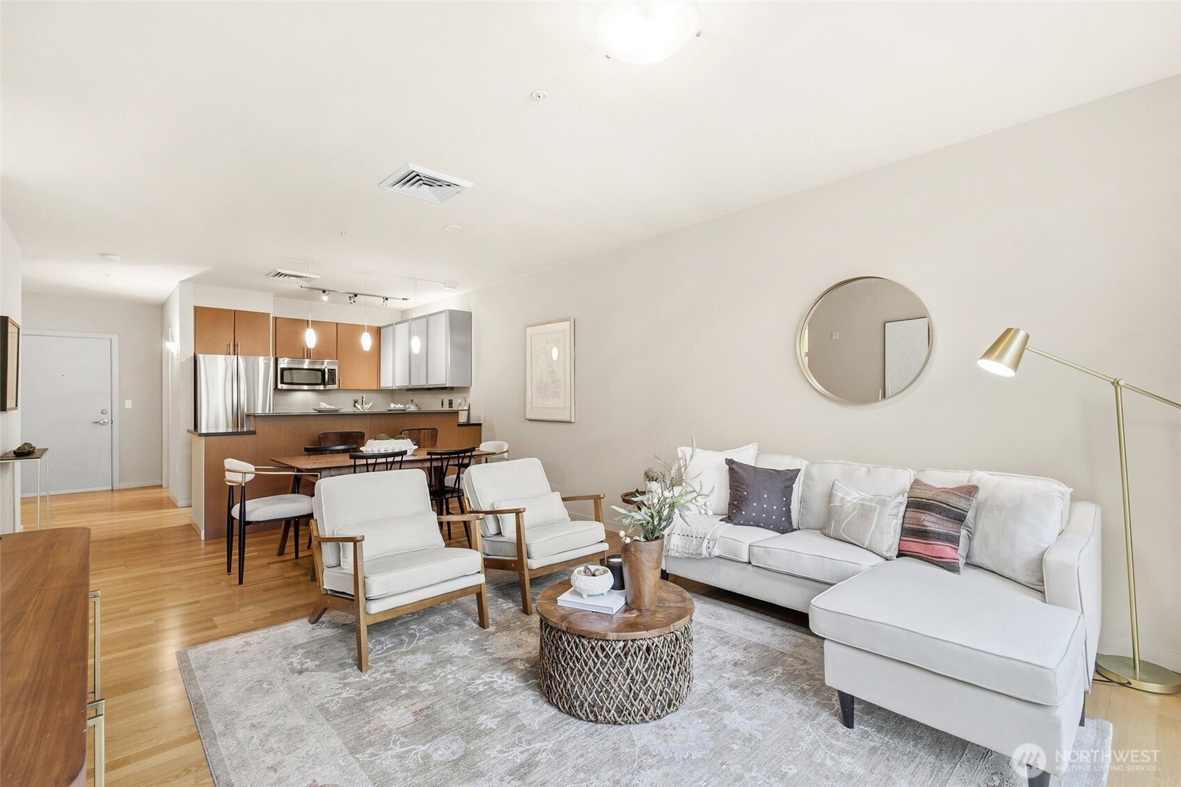 3104 Western Avenue #218, Seattle, WA 98121