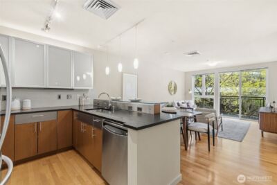 3104 Western Avenue #218, Seattle, WA 98121 - Photo 10