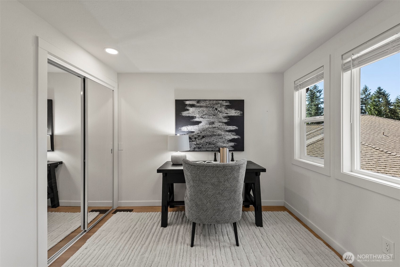 14824 104th Avenue NE, Bothell, WA 98011