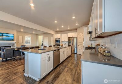 28902 239th Avenue SE, Maple Valley, WA 98010-5115 - Photo 15