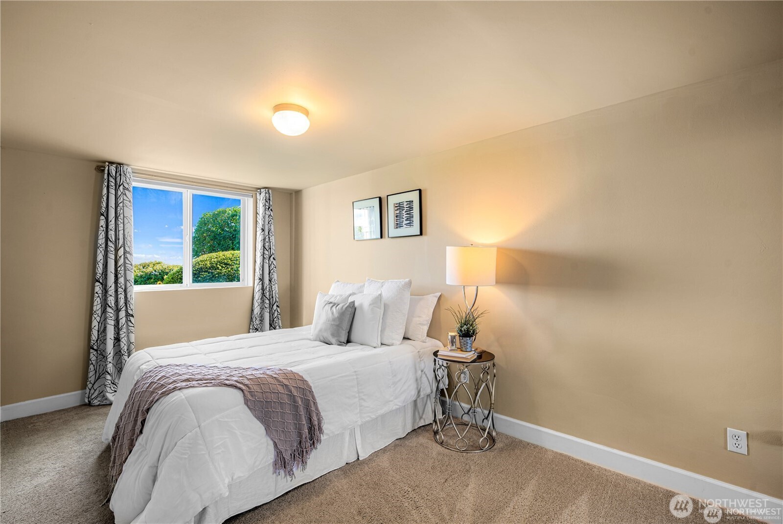 4702 Browns Point Boulevard NE, Tacoma, WA 98422