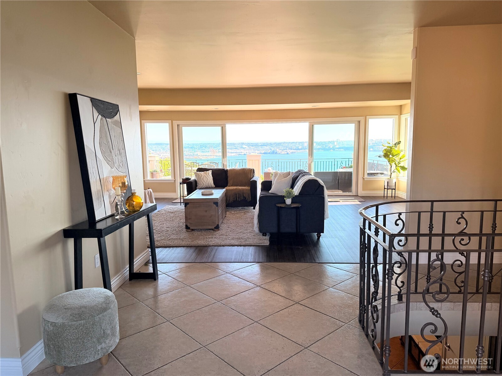 4702 Browns Point Boulevard NE, Tacoma, WA 98422