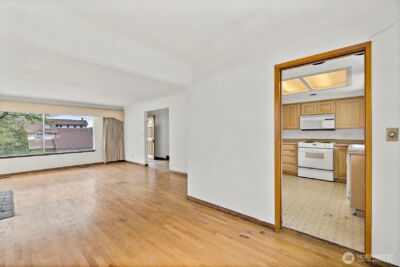 8403 S 120th St , Seattle, WA 98178 - Photo 12