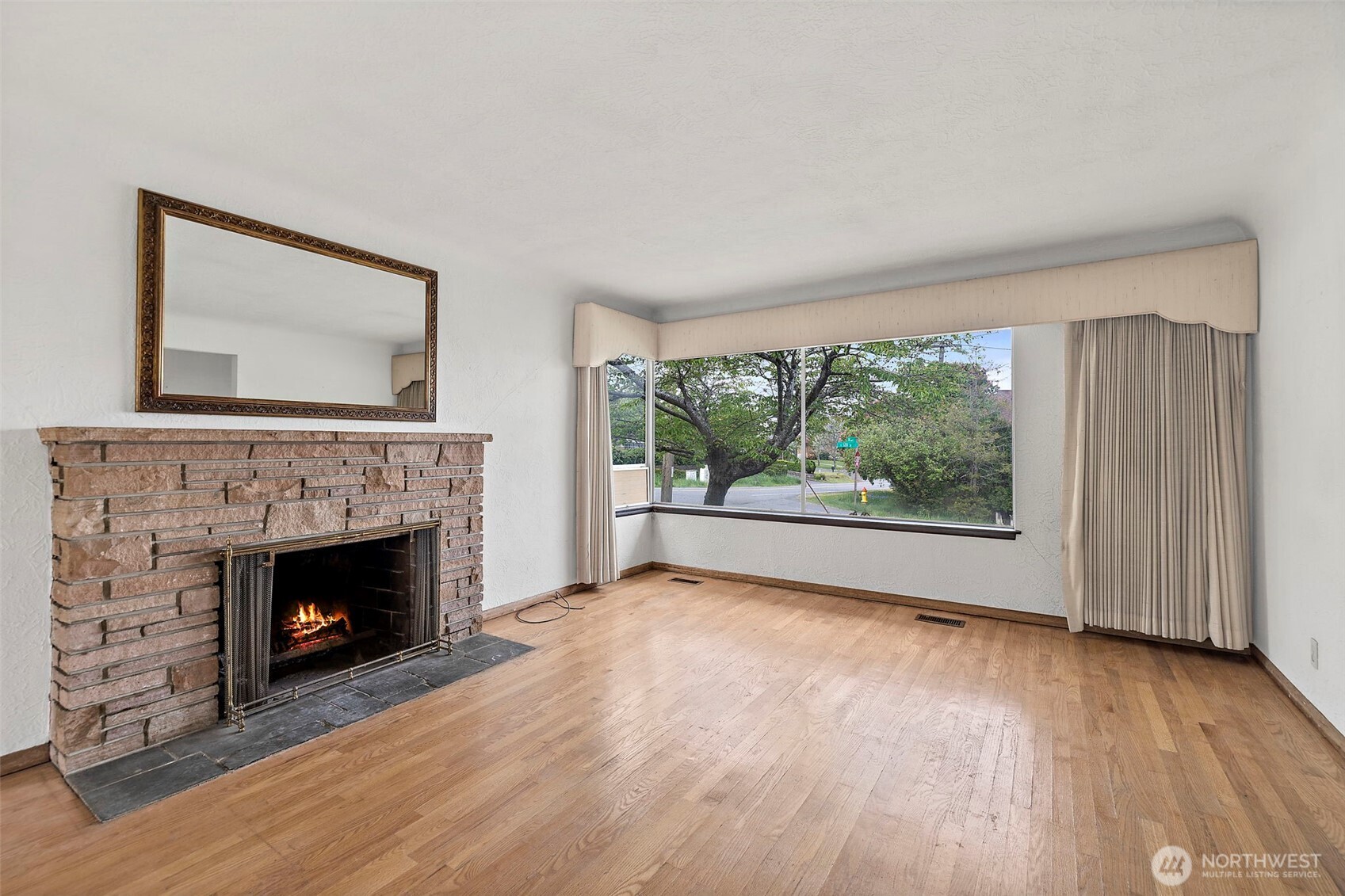 8403 S 120th St , Seattle, WA 98178